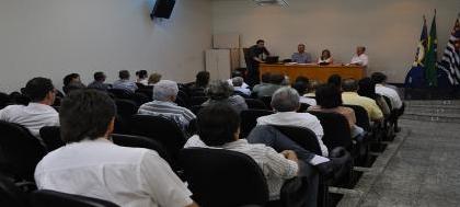 Conseg convoca donos de conveniências para reunião