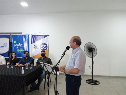 O prefeito João Dado (PSD) participou ontem da convenção do Podemos (Foto: A Cidade)