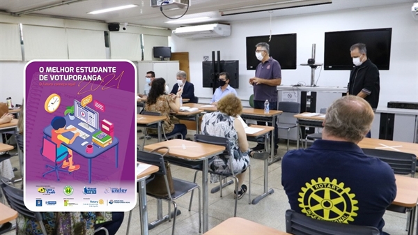 Diretoria do Rotary Club ‘8 de Agosto’ com autoridades e dirigentes das escolas no lançamento da 19ª edição do ‘Melhor Estudante’ (Fotos: A Cidade e reprodução)