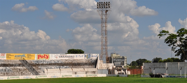 FPF autoriza jogos noturnos em Votuporanga