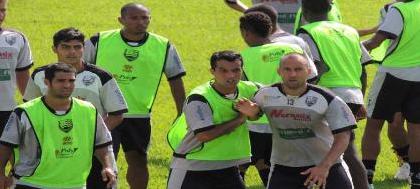 CAV busca melhor formação contra o Botafogo