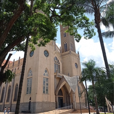 Com várias celebrações, votuporanguenses comemoram o Dia da Padroeira (Foto: A Cidade)