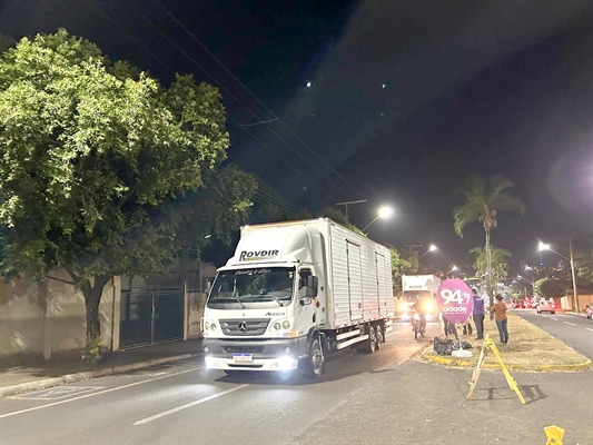 A transmissão da Cidade FM prestigiando a grande carreata em louvor a São Cristóvão (Foto: A Cidade)