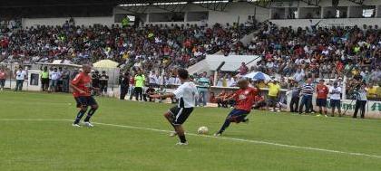 Milhares de pessoas prestigiam 2° Futebol do bem