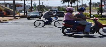 Motoristas reclamam de cruzamento