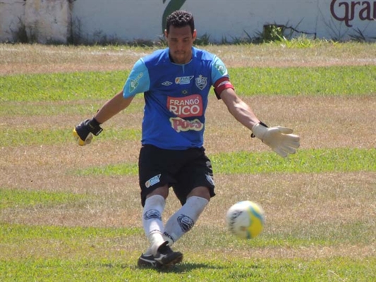Cairo sente incômodo, mas não preocupa para o jogo