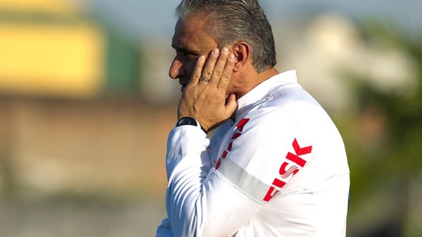 Tite ignora crise do São Paulo e foca recuperação do Timão