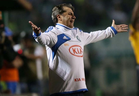 Verdão enfrenta hoje o Atlético PR no Pacaembu