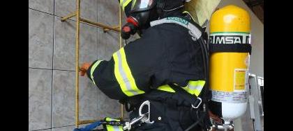 Com baixa arrecadação, bombeiros compram equipamentos