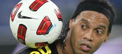 Seleção encara Argentina com Neymar e Ronaldinho