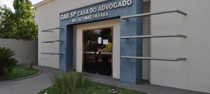 Três advogados concorrem à presidência da OAB
