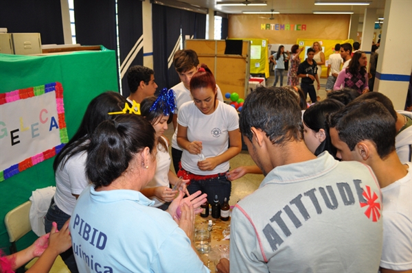 Dirigente de ensino aponta projetos das escolas
