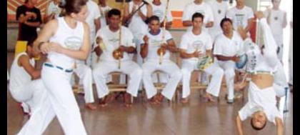 “Anjos Guerreiros” realiza batizado de capoeira