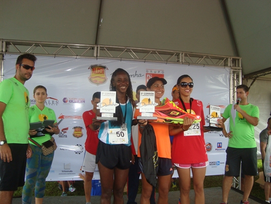 Equipe leva 3º lugar geral na corrida de rua do Damha
