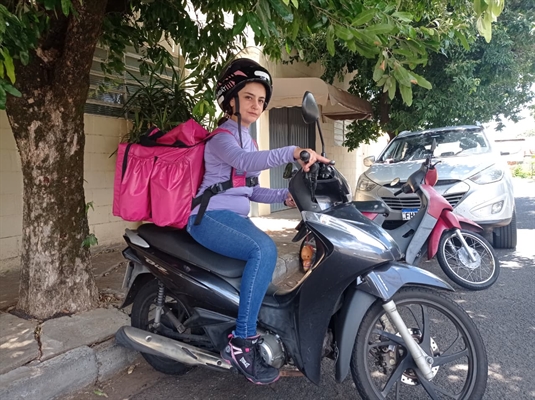 Fernanda Covacic Perineli conversou com a reportagem do jornal A Cidade sobre a sua profissão (Foto: A Cidade)