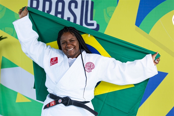 A votuporanguense Thauana Silva conquistou a medalha de ouro no Pan-Americano Universitário (Foto: Arquivo Pessoal)