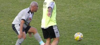 Lateral Mandagua está fora do jogo contra o Tupã