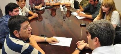 Cidade está em nível de transmissão intenso 