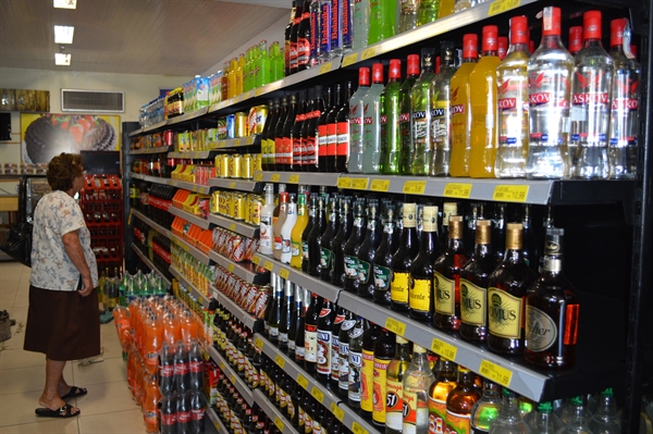 Supermercados devem abrir 6 mil vagas temporárias para as festas de final de ano