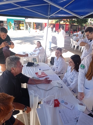 Curso de Medicina da Unifev realizou mais uma ação do “Maio, Mês da Medição”  (Foto: A Cidade)