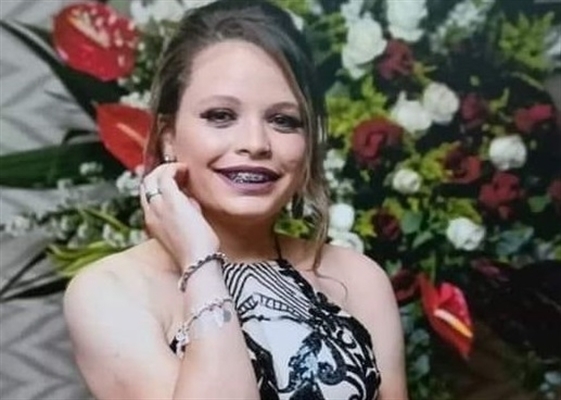 A jovem fernandopolense Beatriz Serafim Leme Pagnossi, de 19 anos, faleceu no fim de semana no Hospital de Base, após passar dias internada (Foto: Reprodução)
