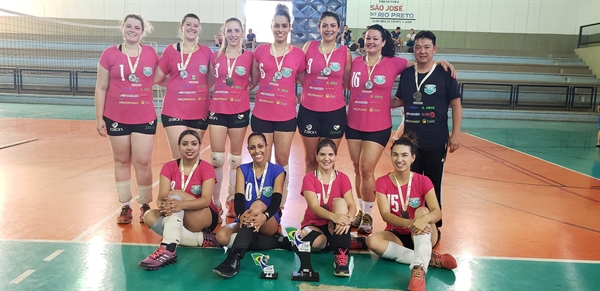 Vôlei feminino é vice campeão da Série Ouro na Liga Regional Jornal A