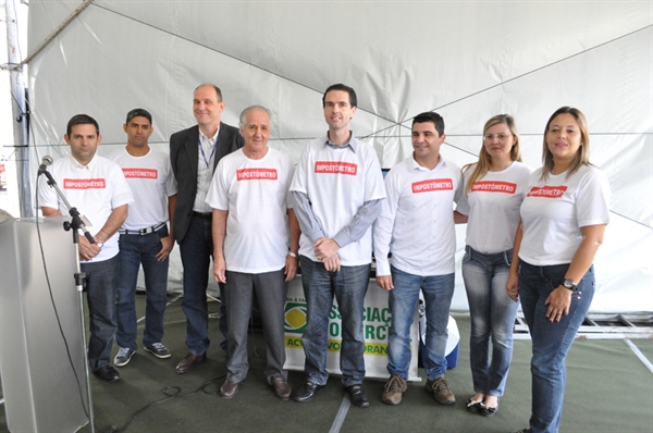 Lideranças acompanham virada de trilhão