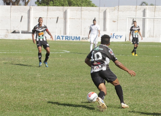 ‘CAVinho’ perde a quarta seguida e está eliminado