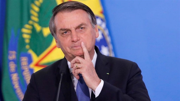 ‘Você não vai acabar com desmatamento nem com queimadas, é cultural’, diz Bolsonaro
