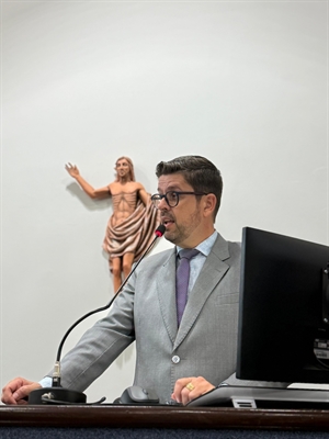 Projeto de lei do vereador Dr. Leandro obriga apresentação de certidão negativa de débitos para nomeação em funções comissionadas (Foto: Câmara Municipal)