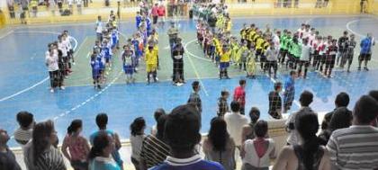 Hoje tem rodada da Copa Pequeninos de Futsal