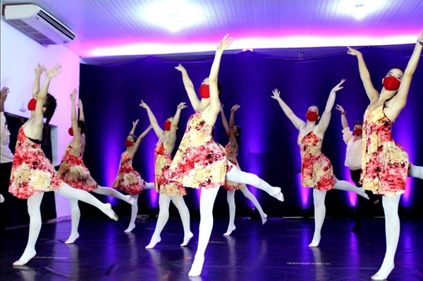 Almagêmea apresenta seu 23º Espetáculo de Dança de forma online por meio do Facebook e do Youtube da escola  (Foto: Amarilis/Almagêmea)