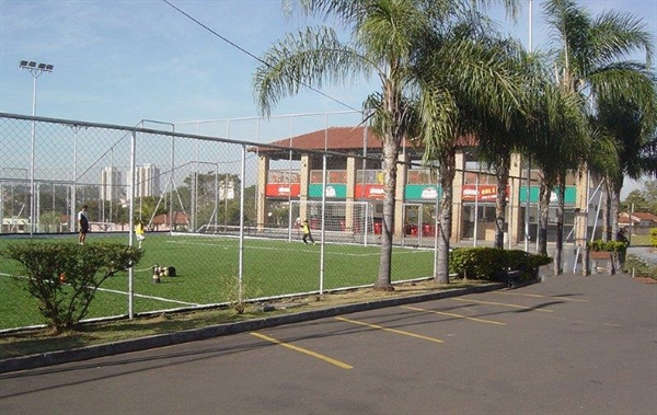 O evento, organizado por quatro músicos da região, acontecerá no Luizão Sport Center (Foto: Divulgação/Luizão Sport Center)