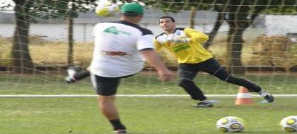 Diretoria do CAV quer manter Cairo para 2012