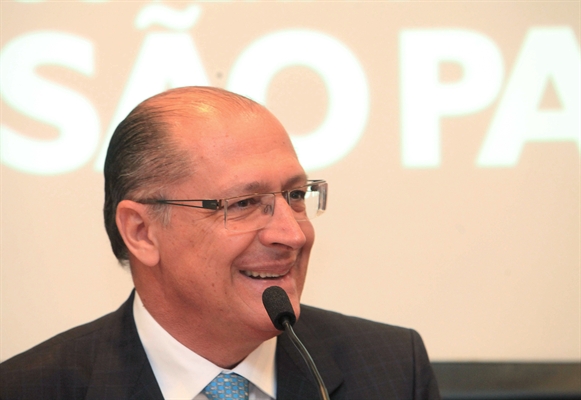 Governador Alckmin recebe título de Cidadão Votuporanguense