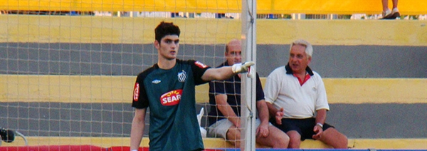 Goleiro André Ferlini inicia atividades físicas no CAV