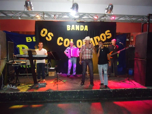 Banda Os Colorados (Foto: Reprodução/Facebook)