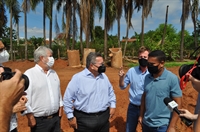 Carlão Pignatari despachou na segunda-feira (1º) como governador em exercício em Votuporanga e autorizou quase R$ 80 milhões em obras (Foto: A Cidade)
