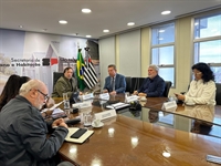 Prefeito se reúne com secretário e apresenta projeto para revitalização da Praça São Bento