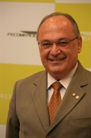 José Maria Chapina Alcazar é reconhecido nas áreas