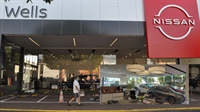 O empresário Mário Nagata disse que os votuporanguenses podem esperar o ‘serviço de sempre’ da Wells, mas com a qualidade da Nissan (Fotos: A Cidade e divulgação)