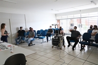 O intuito do encontro era discutir medidas de fiscalização para evitar as vendas irregulares e prejuízos para os compradores  (Foto: Prefeitura de Votuporanga)