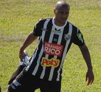 Lateral-esquerdo Kauê confirmado contra o América