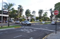 Dentre os novos conjuntos de semáforos, um será no cruzamento da Avenida Antonio Augusto Paes, com a rua Das Américas (Foto: A Cidade) 