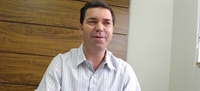  Valmir Dornelas orientou o vereador a procurar o médico que atendeu a paciente