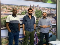 Objetivo do encontro foi tratar da realização de cursos profissionalizantes para serem oferecidos gratuitamente à comunidade (Foto: Prefeitura de Votuporanga)