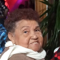 Luzia Ferreira de Vasconcelos, 75 anos