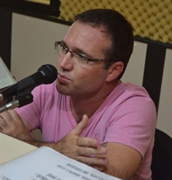 O professor Murilo Lopes Martins esteve ontem na Rádio Cidade