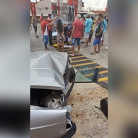 O motorista bêbado que provocou um grave acidente na avenida Prestes Maia, em Votuporanga, foi preso em flagrante  (Foto: Contribuição Leitor)