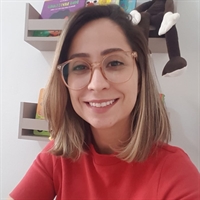 Giovana Cristante vai desenvolver uma pesquisa sobre o procedimento para ensino de mandos a crianças com autismo (Foto: Unifev)